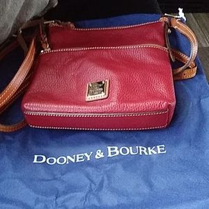 Dooney & Bourke